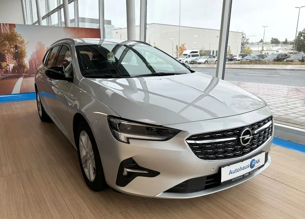 Photo 1 : Opel Insignia 2022 Diesel