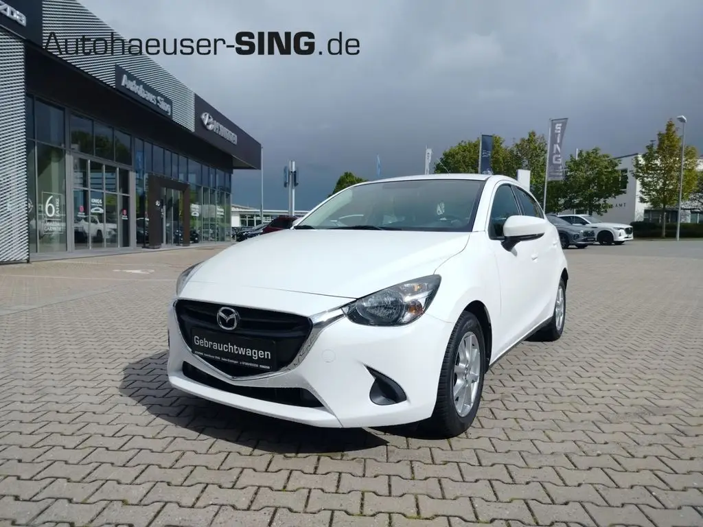 Photo 1 : Mazda 2 2018 Essence