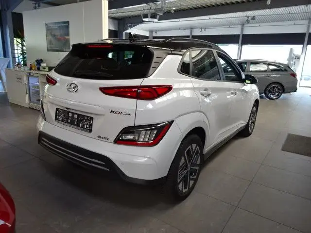 Photo 1 : Hyundai Kona 2022 Not specified