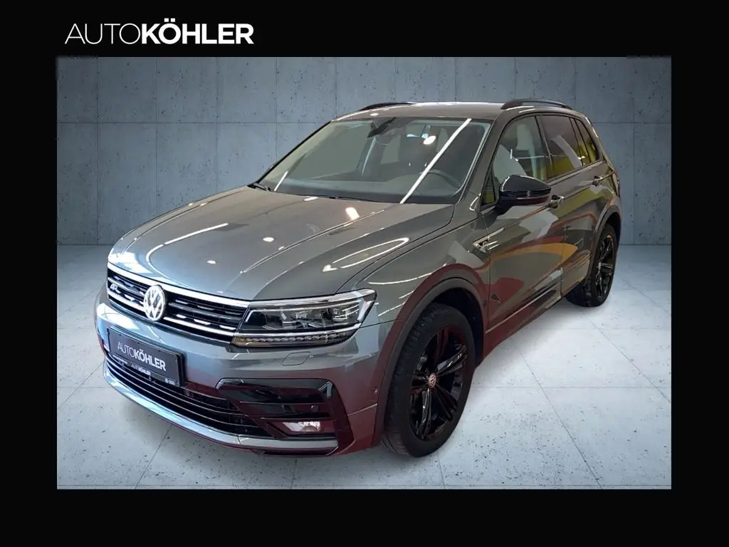 Photo 1 : Volkswagen Tiguan 2020 Essence