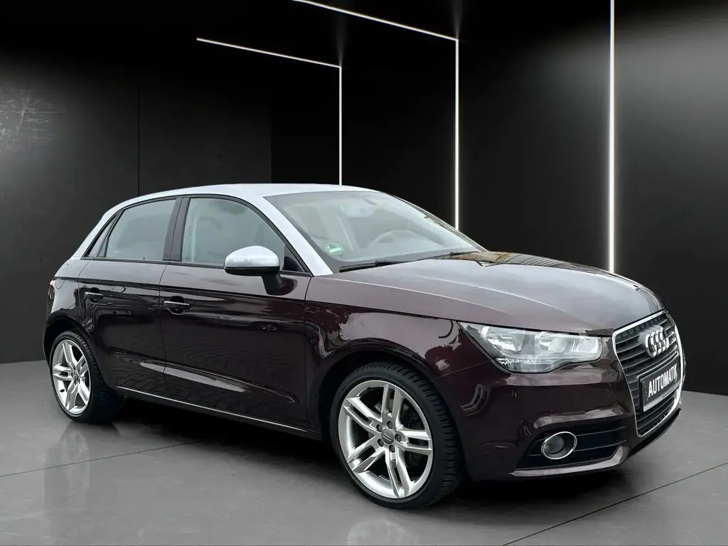 Photo 1 : Audi A1 2014 Petrol