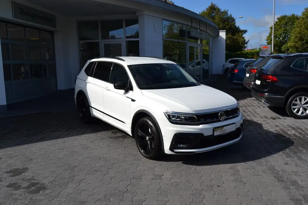 Photo 1 : Volkswagen Tiguan 2020 Diesel