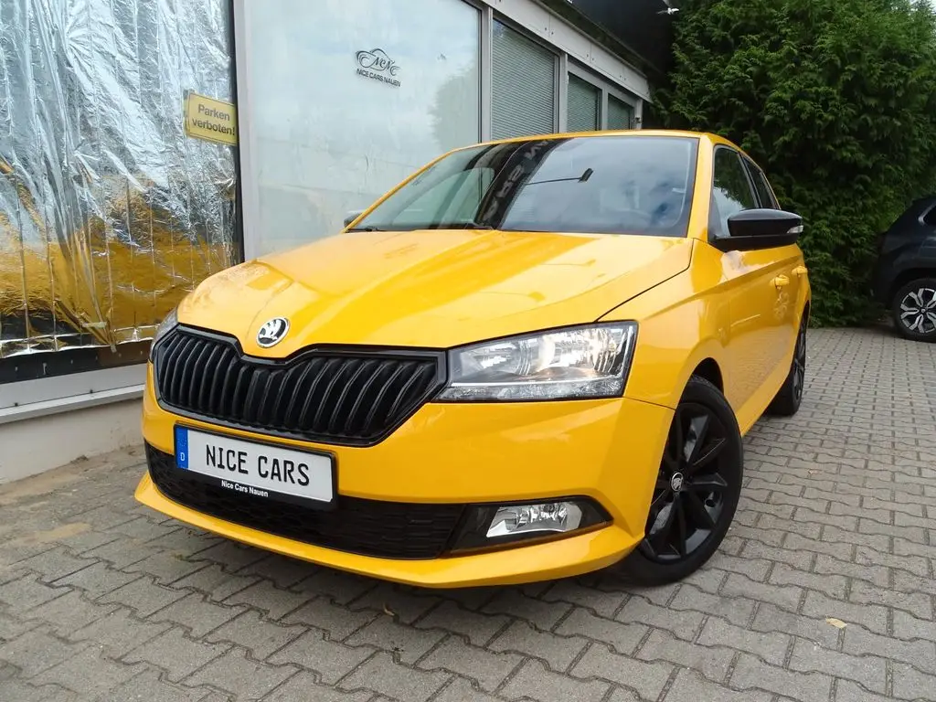 Photo 1 : Skoda Fabia 2021 Petrol