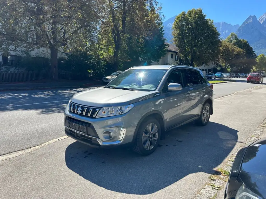 Photo 1 : Suzuki Vitara 2019 Petrol