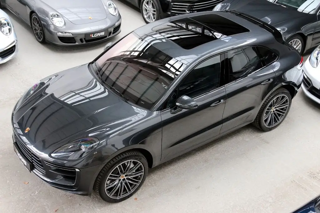 Photo 1 : Porsche Macan 2021 Essence