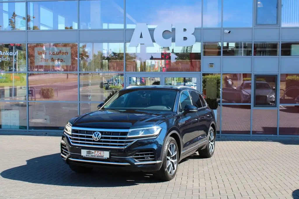 Photo 1 : Volkswagen Touareg 2018 Diesel