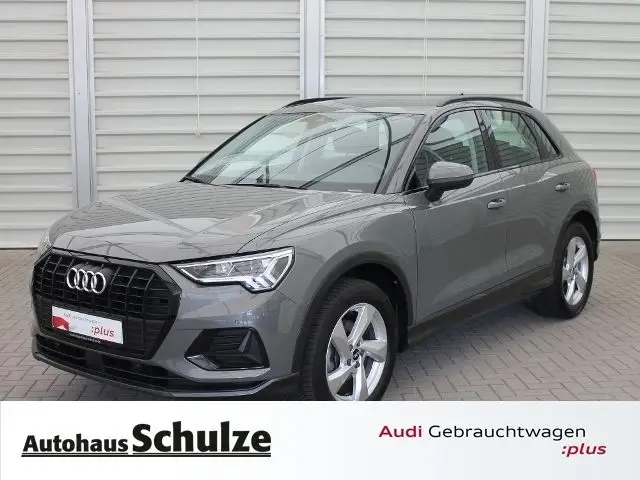 Photo 1 : Audi Q3 2021 Essence