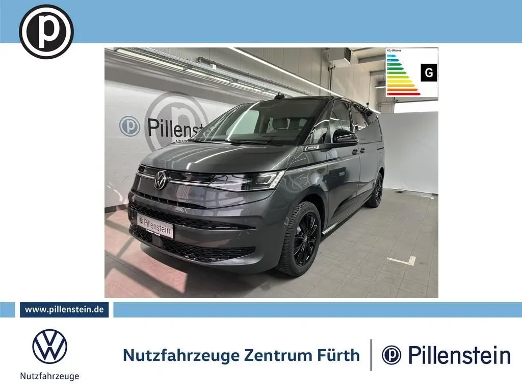 Photo 1 : Volkswagen T7 2024 Petrol