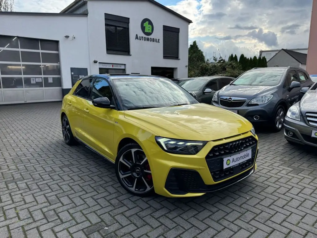 Photo 1 : Audi A1 2019 Essence