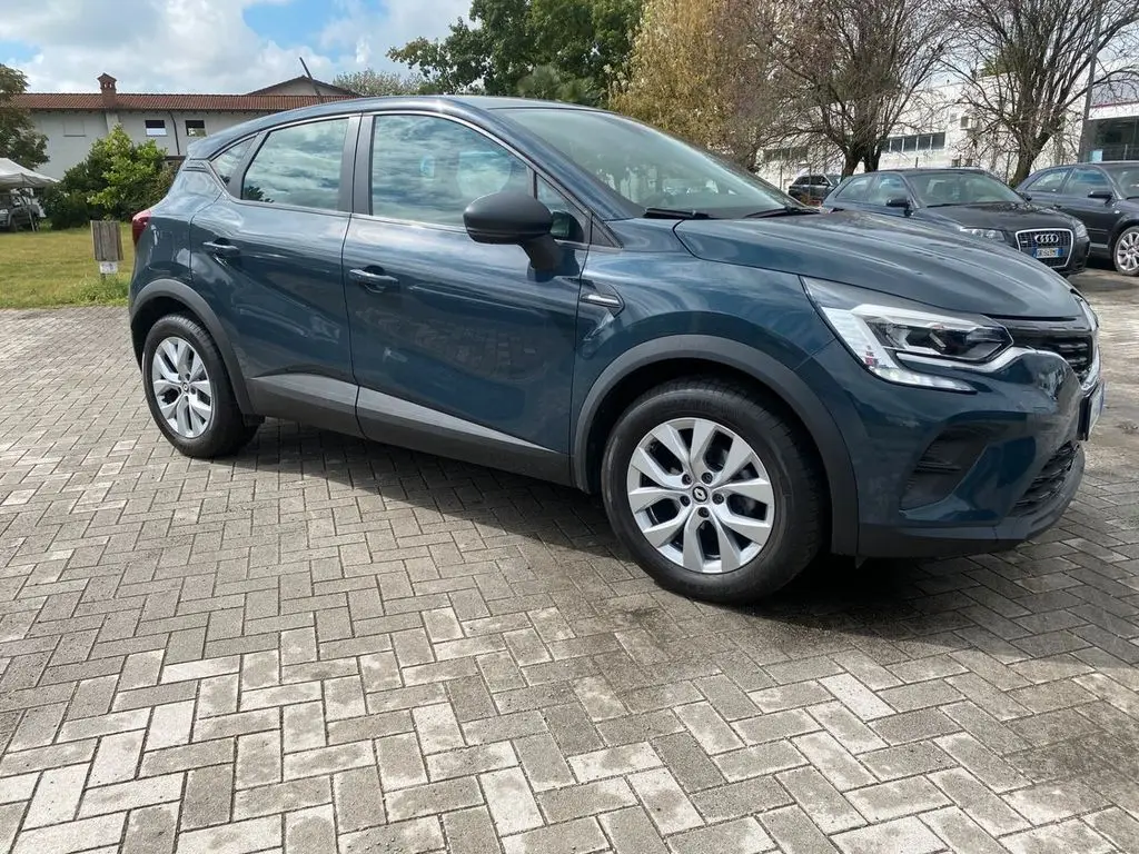 Photo 1 : Renault Captur 2020 Essence