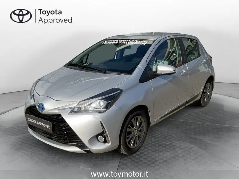 Photo 1 : Toyota Yaris 2018 Hybride