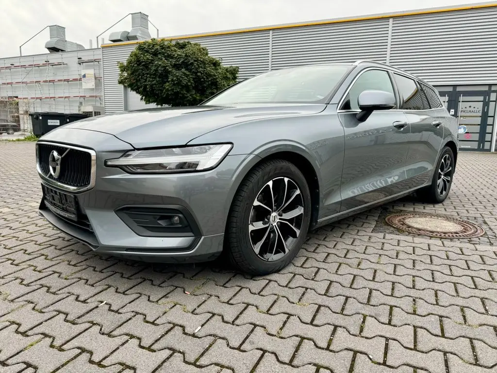 Photo 1 : Volvo V60 2020 Diesel