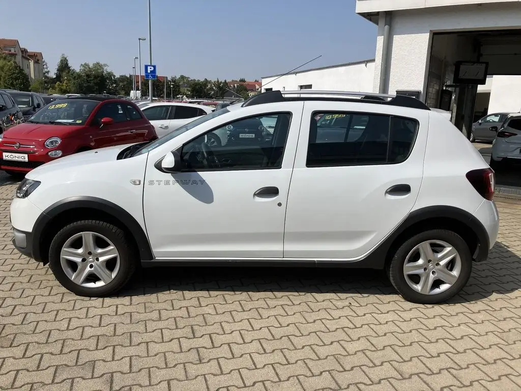 Photo 1 : Dacia Sandero 2016 Essence