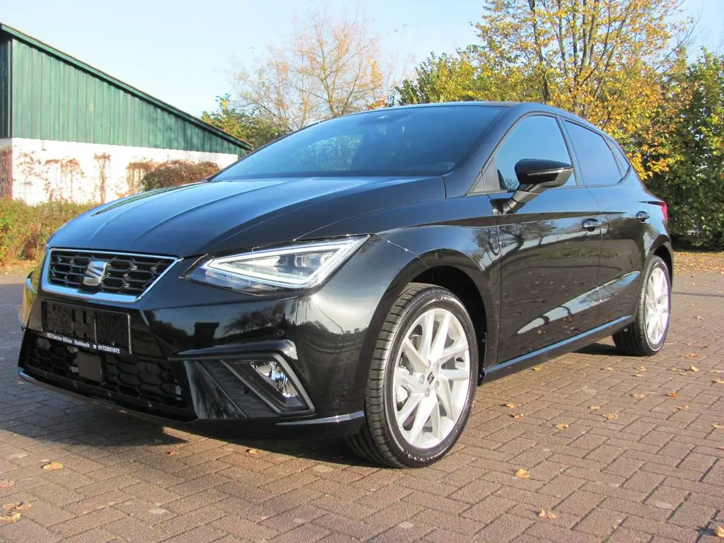 Photo 1 : Seat Ibiza 2024 Petrol