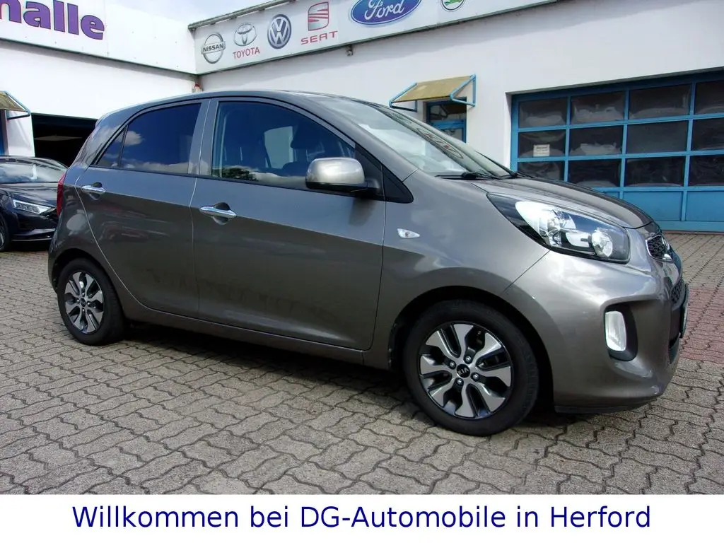 Photo 1 : Kia Picanto 2017 Petrol