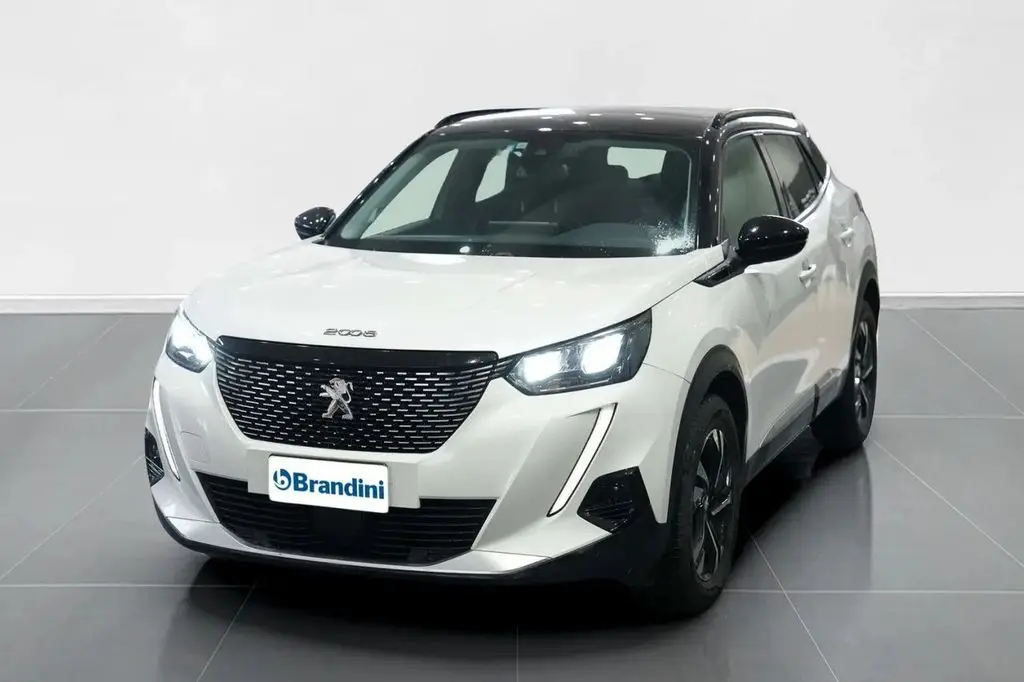 Photo 1 : Peugeot 2008 2020 Essence