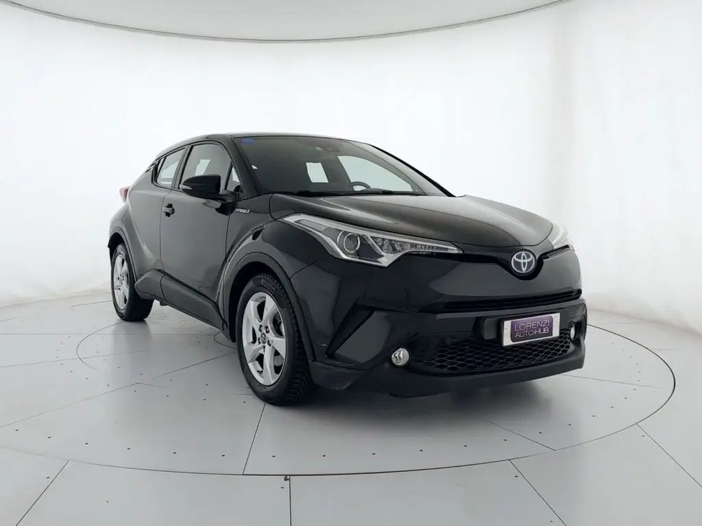 Photo 1 : Toyota C-hr 2019 Hybrid