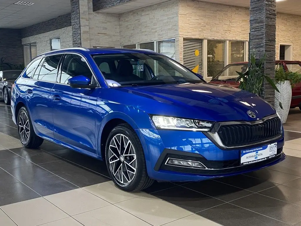 Photo 1 : Skoda Octavia 2021 Petrol