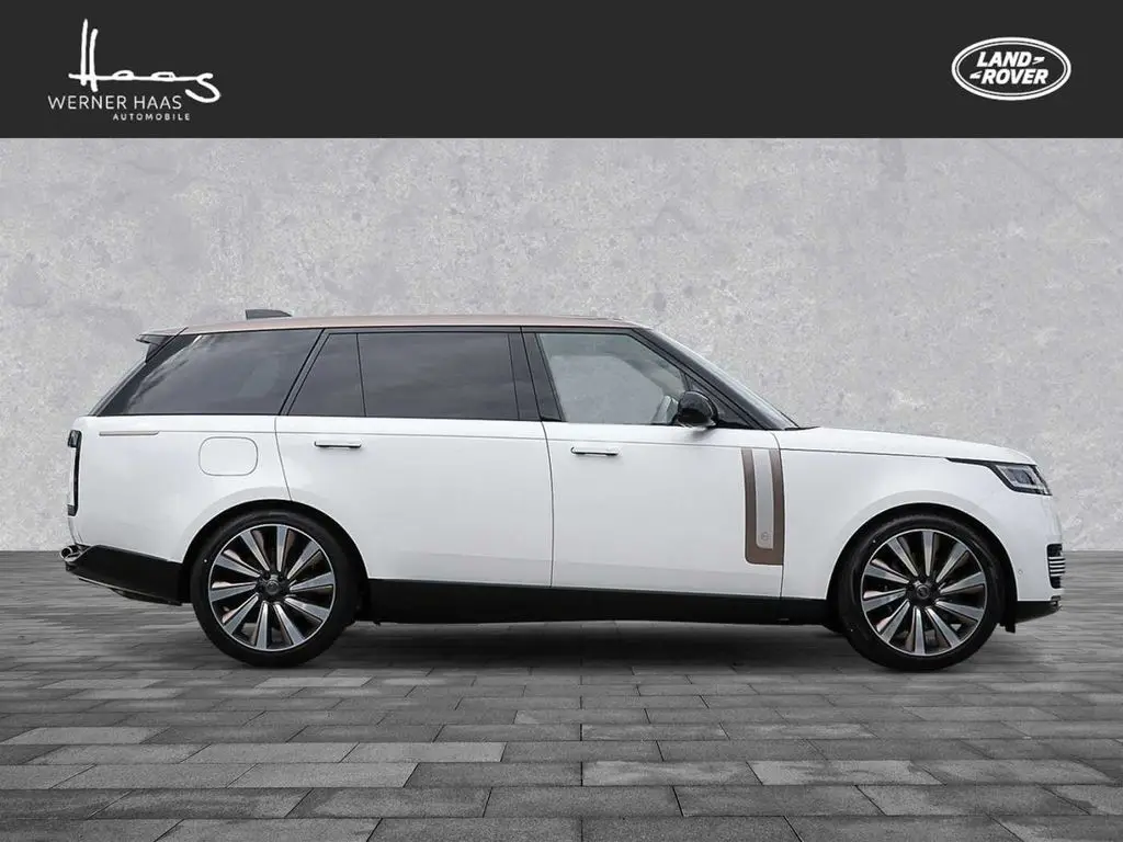 Photo 1 : Land Rover Range Rover 2024 Essence