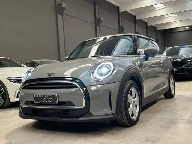 Photo 1 : Mini One 2022 Petrol