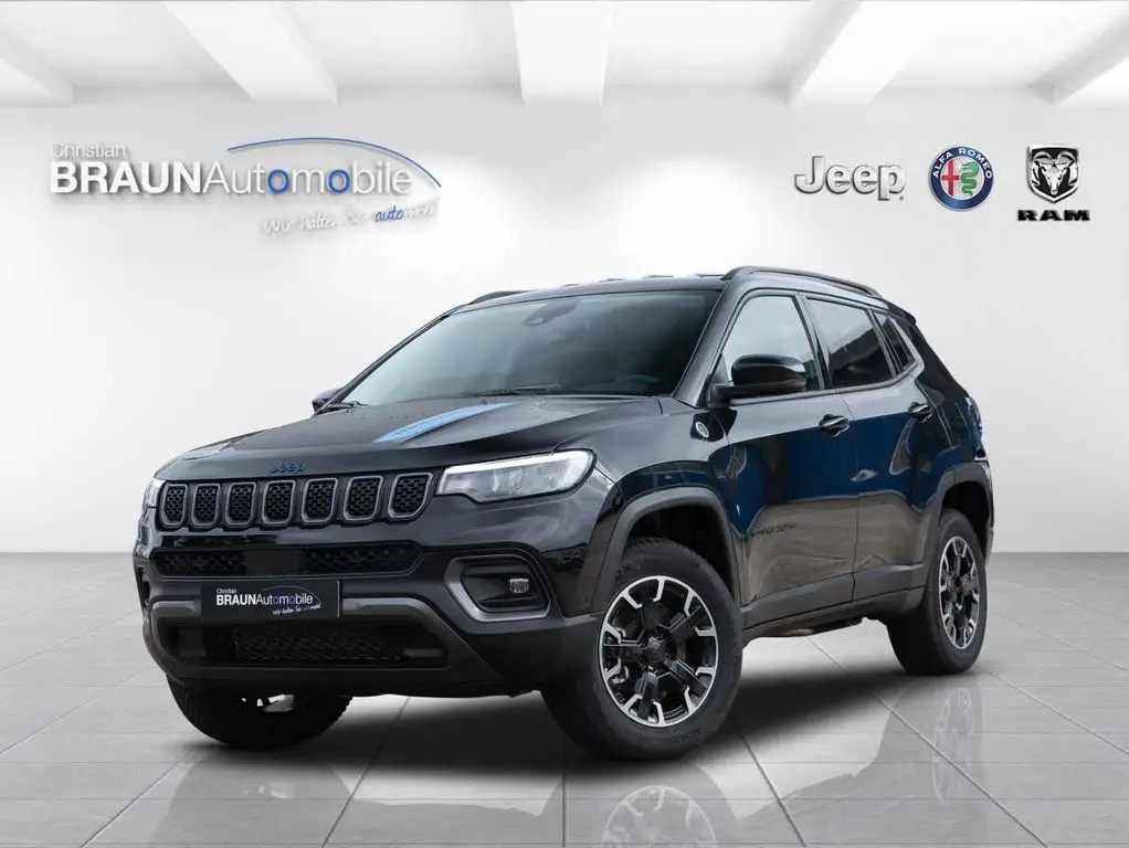 Photo 1 : Jeep Compass 2023 Hybrid