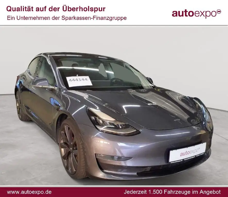 Photo 1 : Tesla Model 3 2020 Not specified