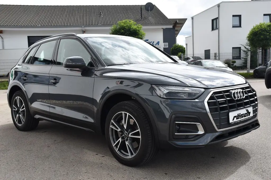 Photo 1 : Audi Q5 2023 Diesel