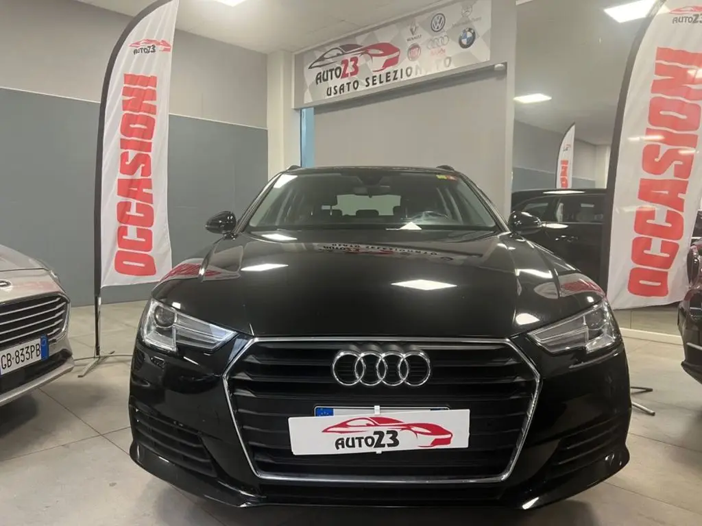 Photo 1 : Audi A4 2018 Diesel