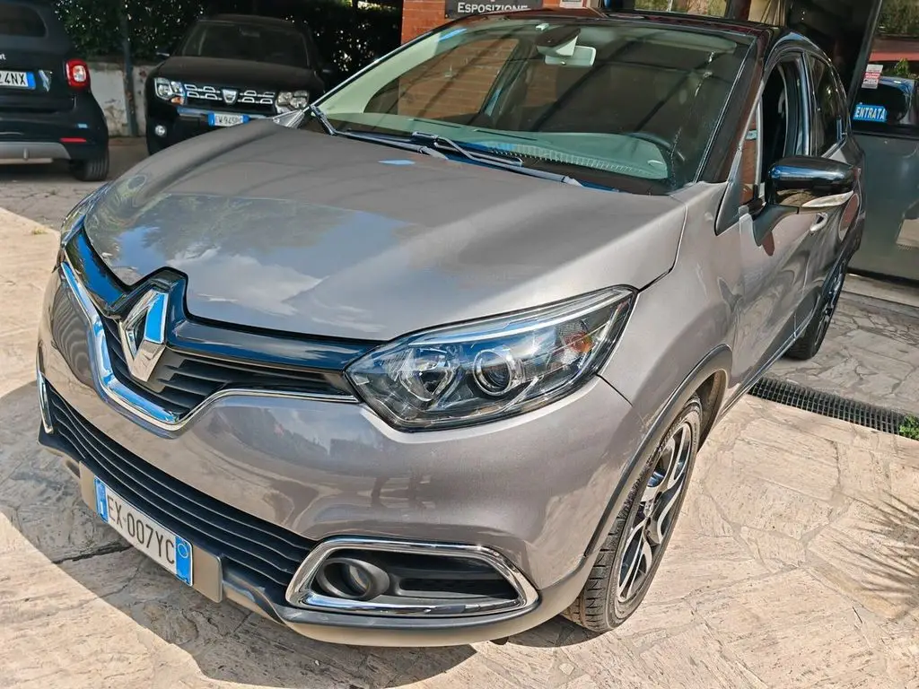 Photo 1 : Renault Captur 2014 Essence