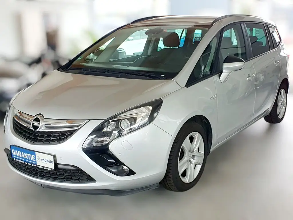 Photo 1 : Opel Zafira 2015 Essence