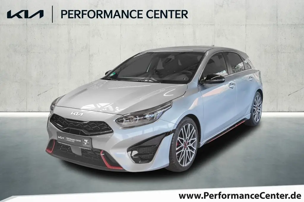 Photo 1 : Kia Ceed 2023 Petrol