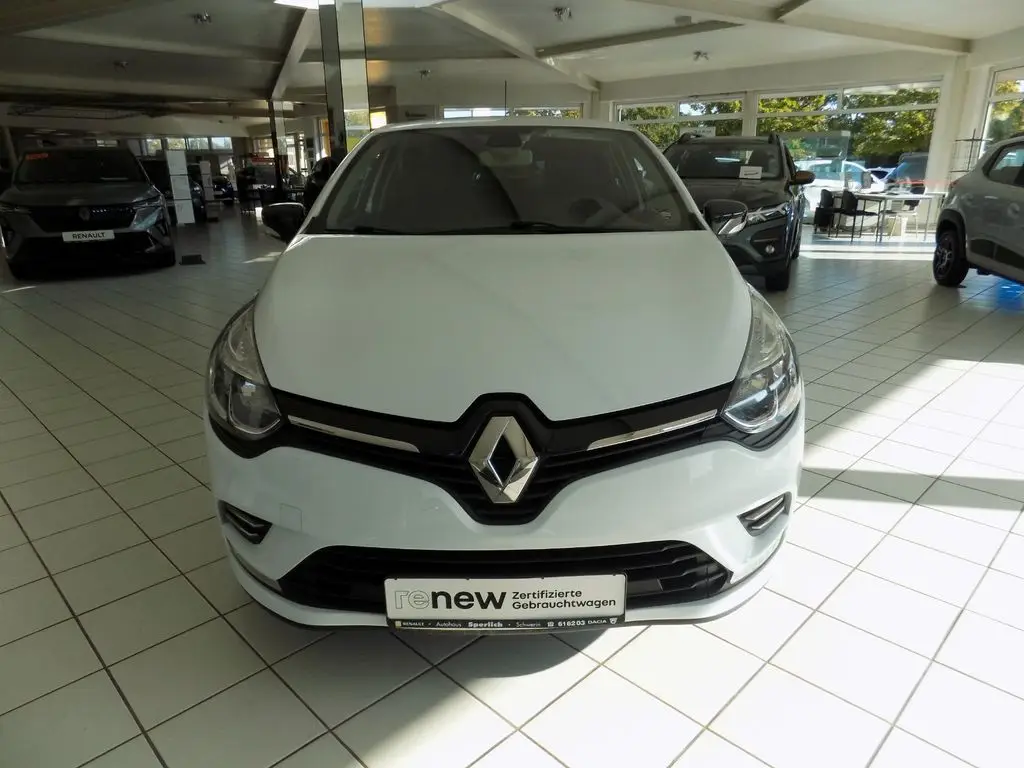 Photo 1 : Renault Clio 2019 Essence