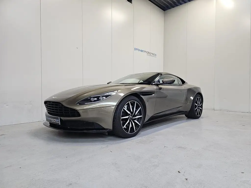 Photo 1 : Aston Martin Db11 2017 Essence