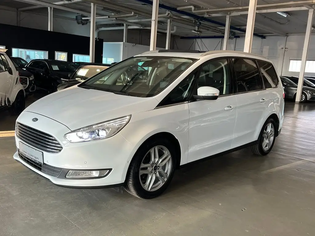 Photo 1 : Ford Galaxy 2018 Petrol