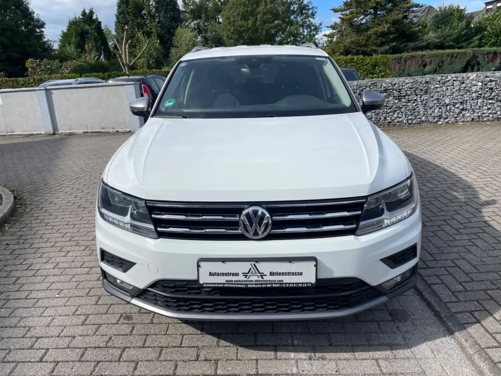 Photo 1 : Volkswagen Tiguan 2021 Petrol