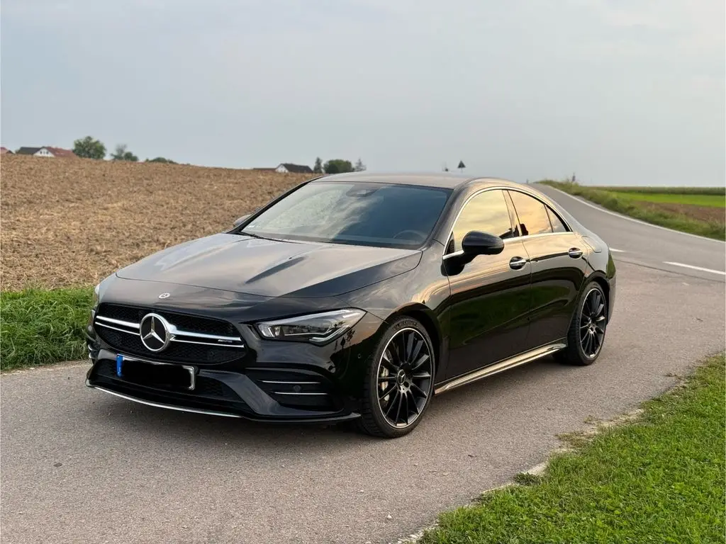 Photo 1 : Mercedes-benz Classe Cla 2019 Essence