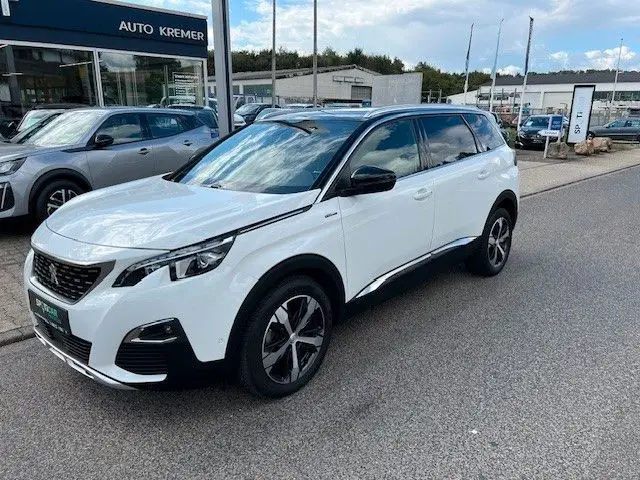 Photo 1 : Peugeot 5008 2019 Petrol