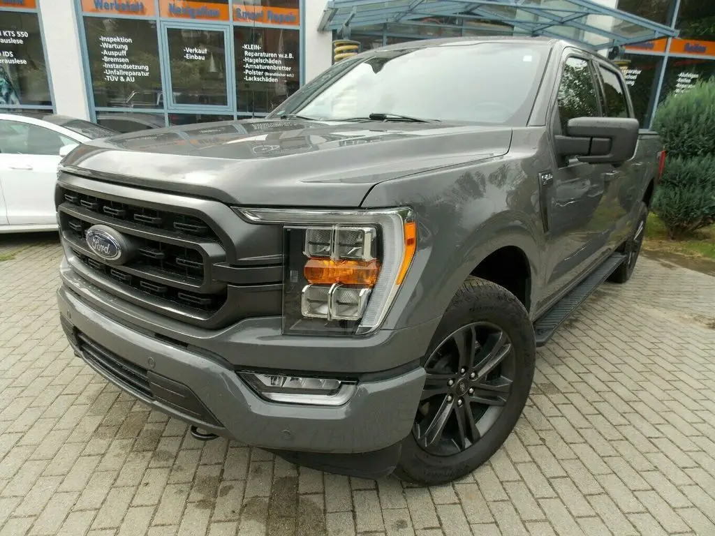 Photo 1 : Ford F150 2021 Essence