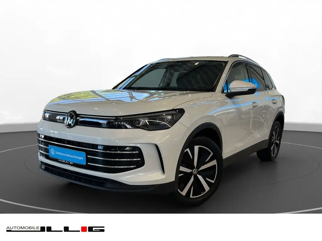 Photo 1 : Volkswagen Tiguan 2024 Hybrid