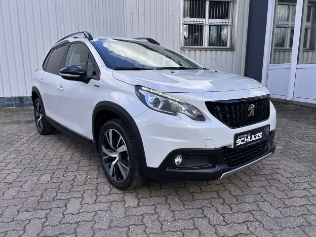 Photo 1 : Peugeot 2008 2018 Petrol