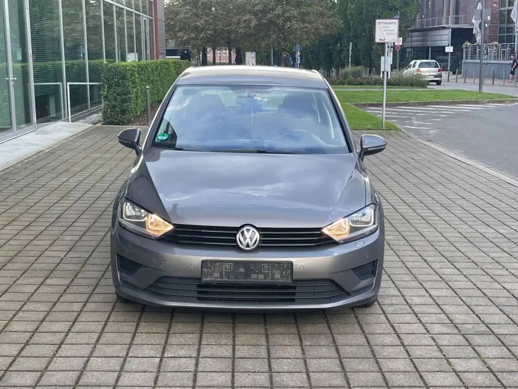 Photo 1 : Volkswagen Golf 2014 Essence