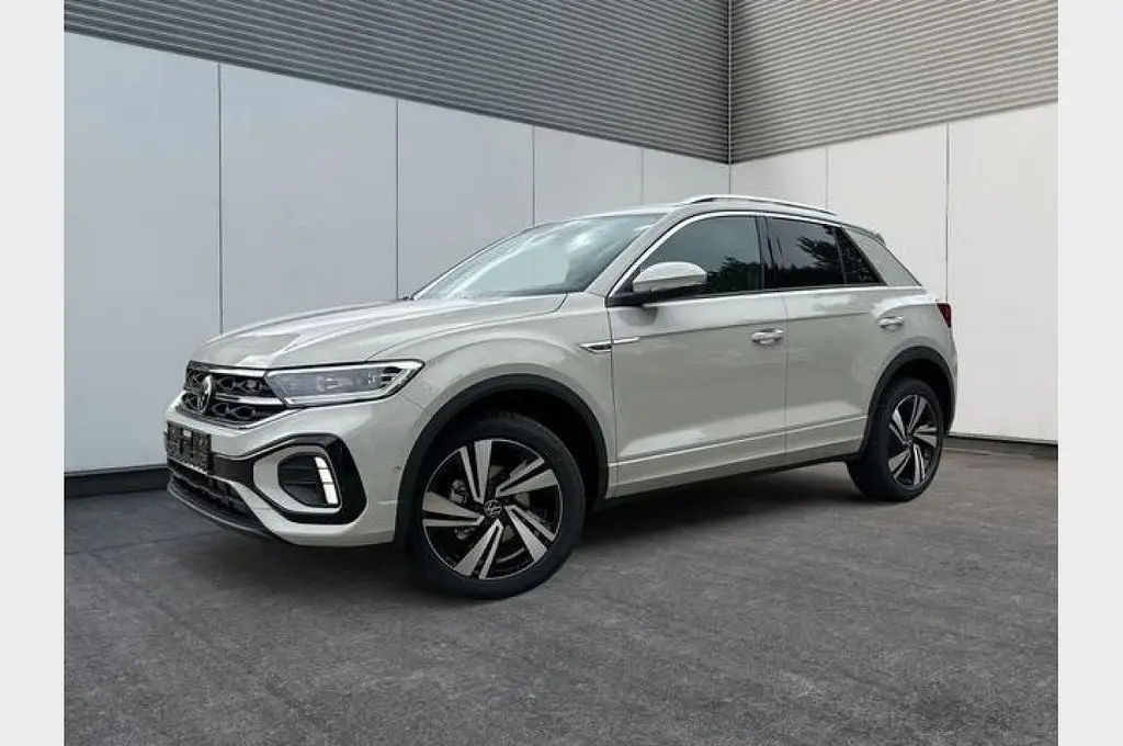 Photo 1 : Volkswagen T-roc 2024 Petrol