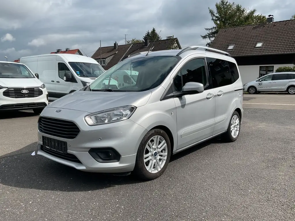 Photo 1 : Ford Tourneo 2020 Diesel