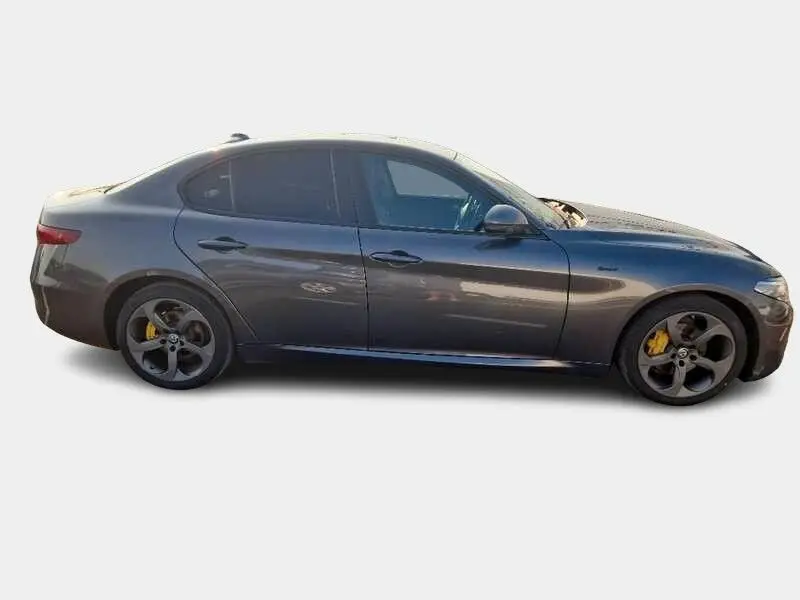 Photo 1 : Alfa Romeo Giulia 2021 Diesel