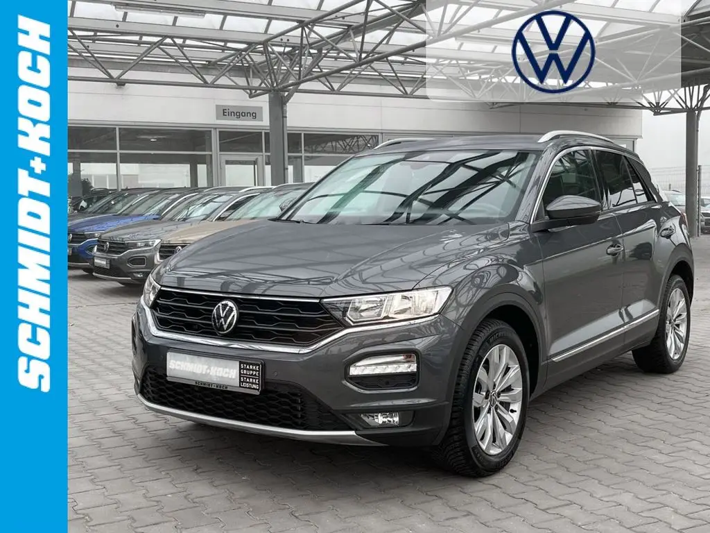 Photo 1 : Volkswagen T-roc 2021 Essence