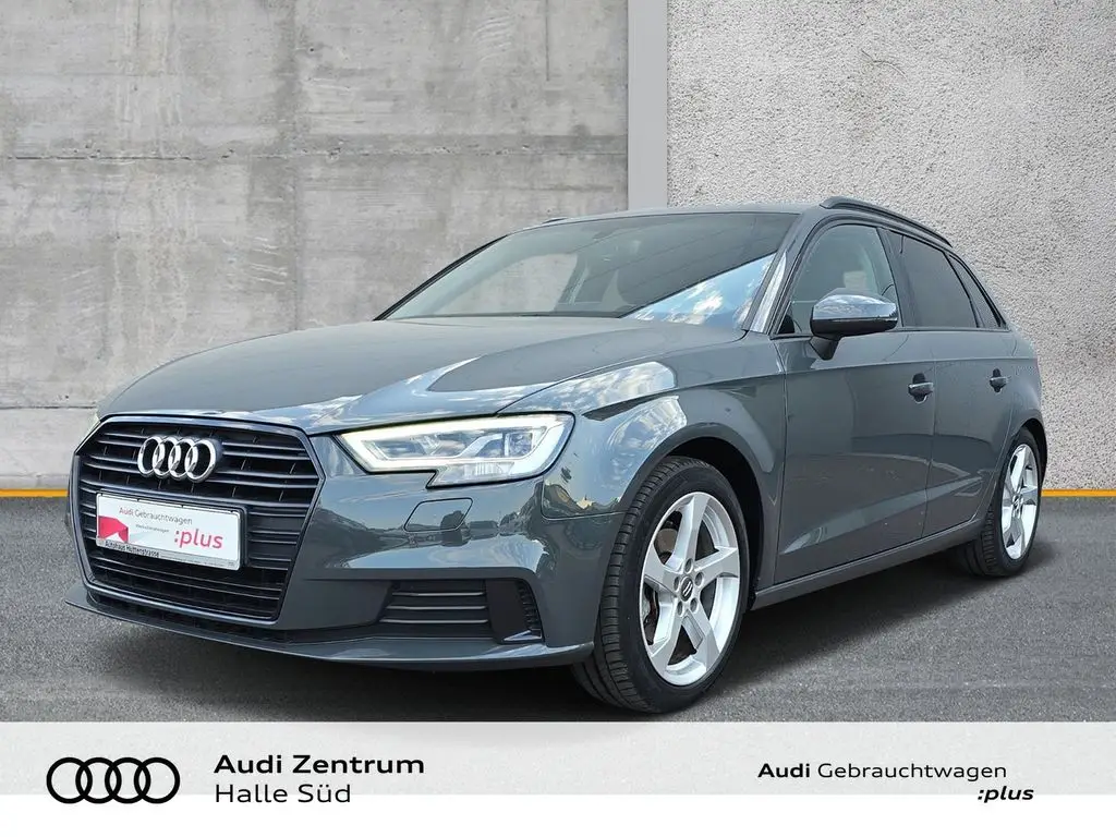 Photo 1 : Audi A3 2019 Essence