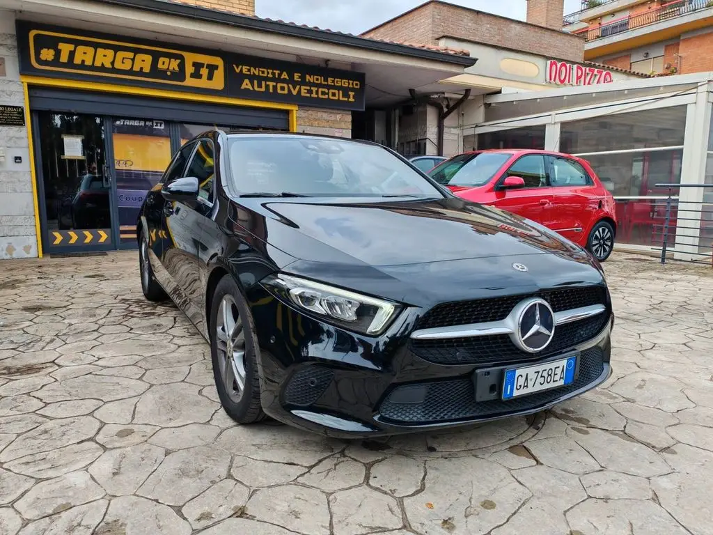 Photo 1 : Mercedes-benz Classe A 2020 Petrol