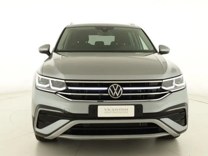 Photo 1 : Volkswagen Tiguan 2023 Others