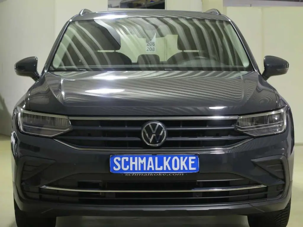 Photo 1 : Volkswagen Tiguan 2021 Petrol