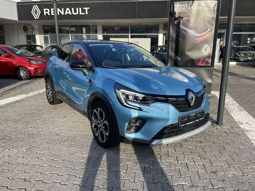 Photo 1 : Renault Captur 2021 Essence